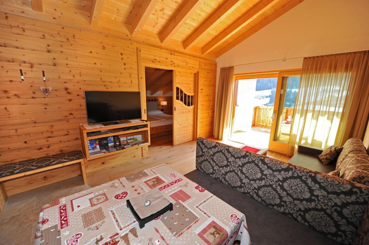 Mountain Apartment Hapeli Ortisei Exterior foto